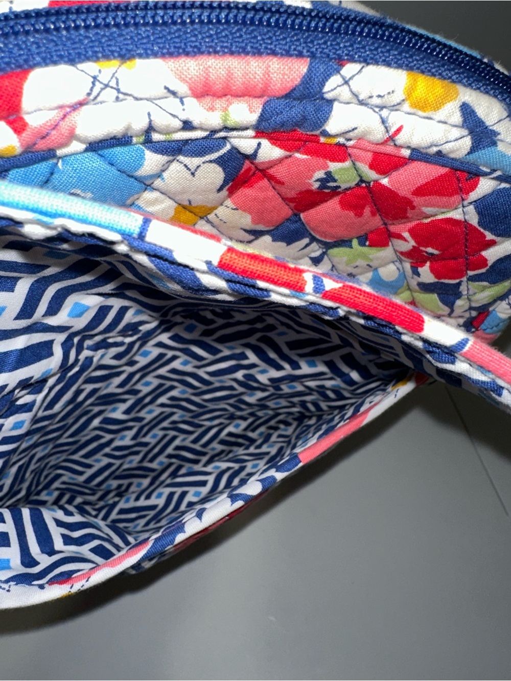 Vera Bradley Summer Cottage Blue White Multi Floral Quilted Small Backpack - Picture 6 of 8